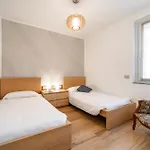 Sunshine - Luxury Property, With Pool & Large Private Garden, Few Steps From The Beach, Ideal For Families, Large Groups And People With Mobility Issuess Vila
