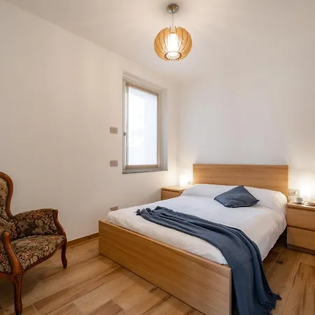 别墅 Sunshine - Luxury Property, With Pool & Large Private Garden, Few Steps From The Beach, Ideal For Families, Large Groups And People With Mobility Issuess 德尔维奥