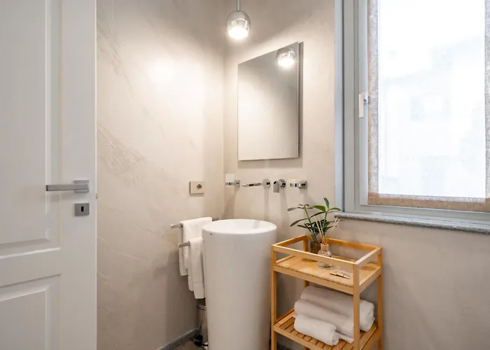 Sunshine - Luxury Property, With Pool & Large Private Garden, Few Steps From The Beach, Ideal For Families, Large Groups And People With Mobility Issuess *